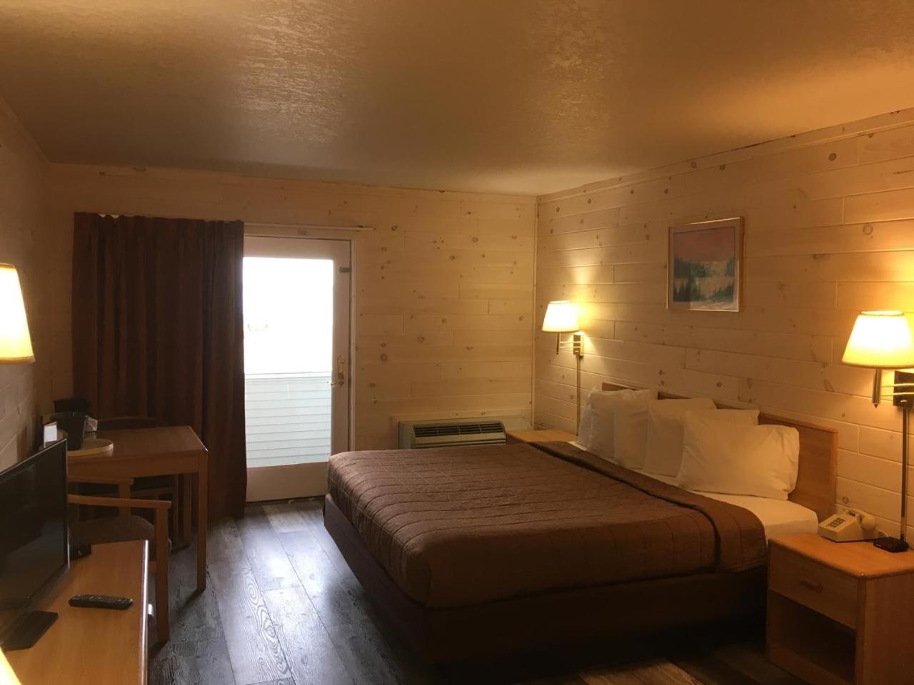 Great Mackinaw Beachfront Hotel 麦基诺城 外观 照片